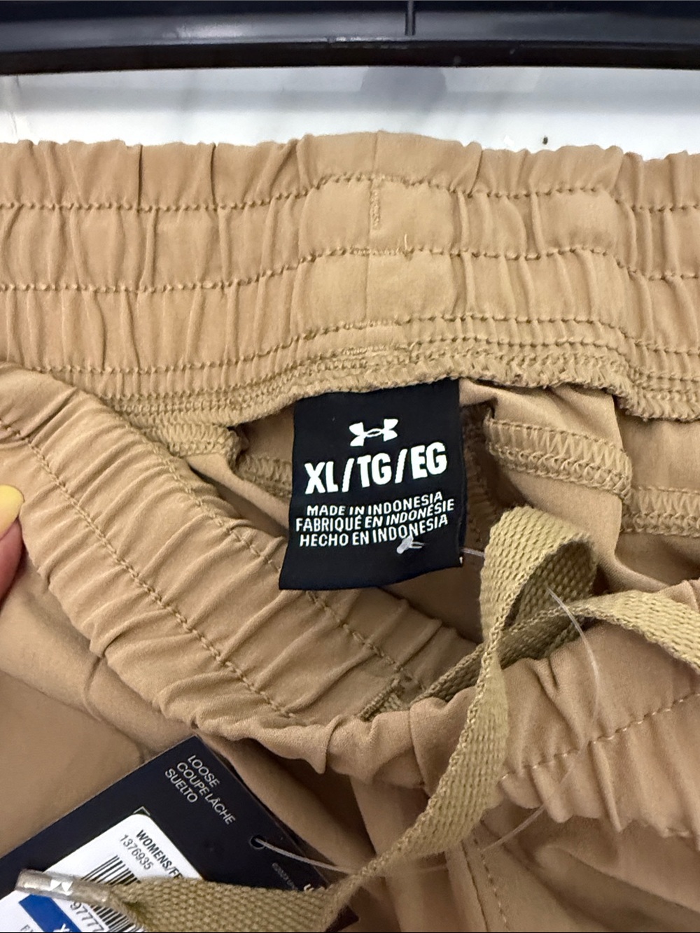 Under Armour 3 inch Flex Woven Women’s Tan Performance Running Shorts XL - Picture 4 of 4